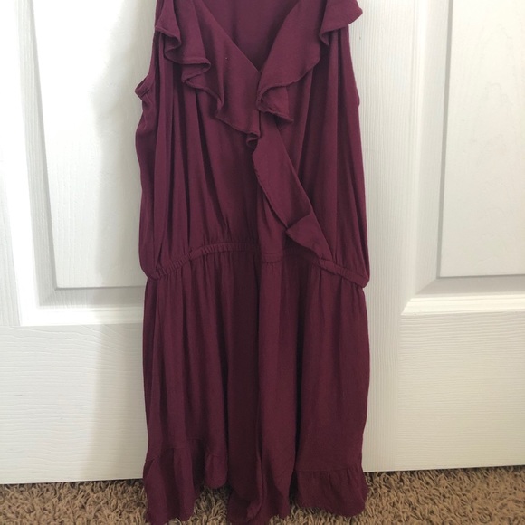 Burgundy/ maroon romper - Picture 2 of 5